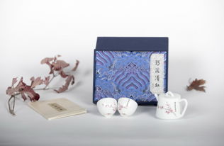 堅(jiān)定文化自信，為中國傳統(tǒng)文化添彩 中宇力度致敬改革開放四十載藝術(shù)盛典